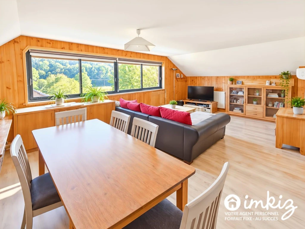 Maison en pierre avec 2 espaces de vie 12