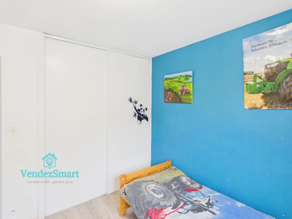 Maison de plein pied sur terrain de 1550m2 environ 7