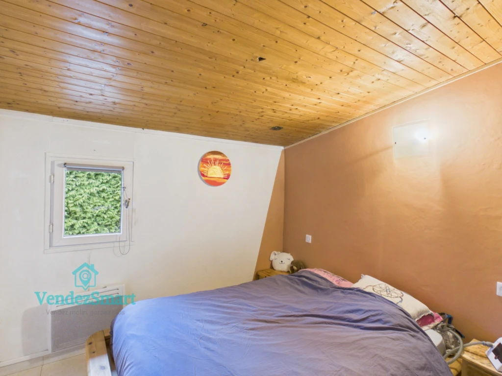 Maison de plein pied sur terrain de 1550m2 environ 10