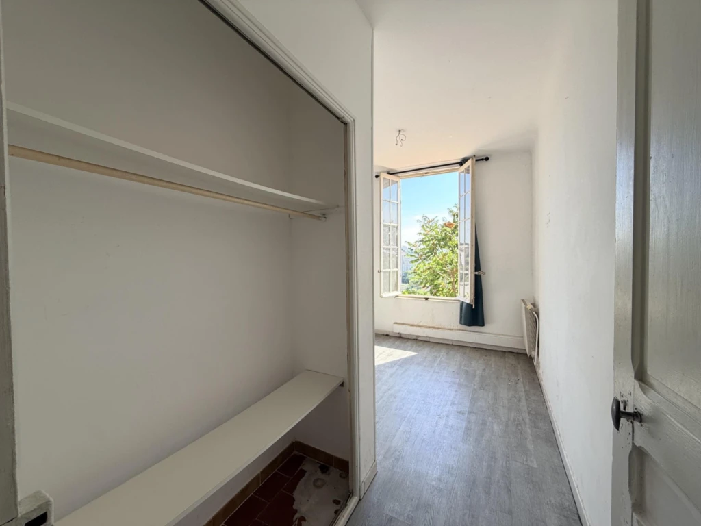 Maison à rénover - jardin -possibilité 2 logements 10