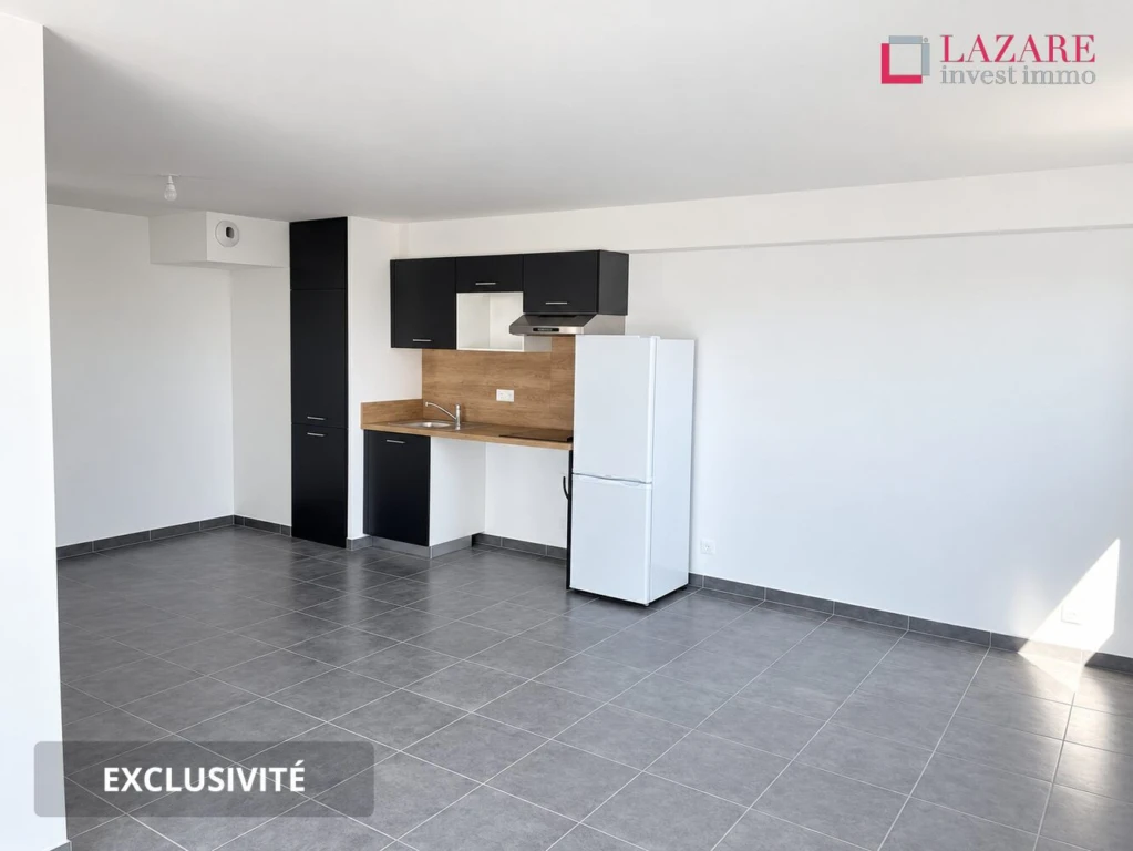 A LOUER T4 récent avec 2 parkings 5