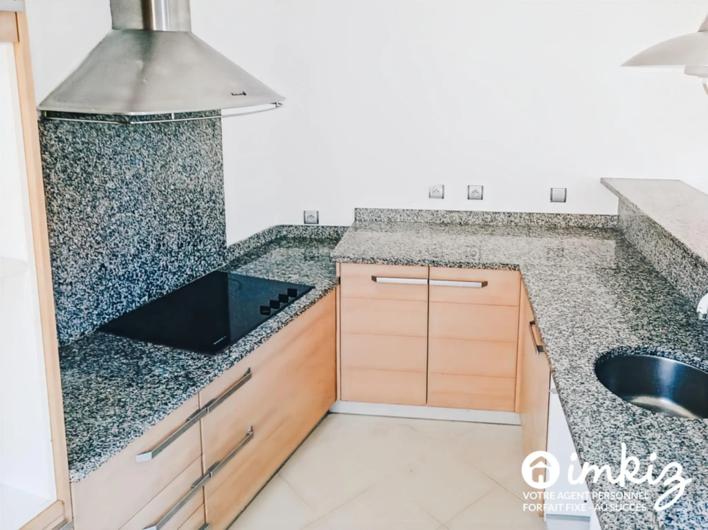 T4 de 80 m² repeint, gros potentiel 2