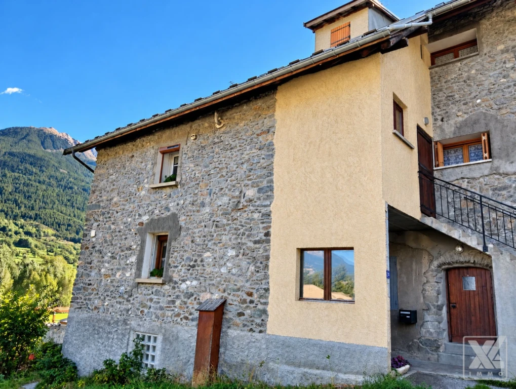 Spacieux T3 avec balcon et mezzanines 10