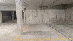 Parking sécurisé à louer 1