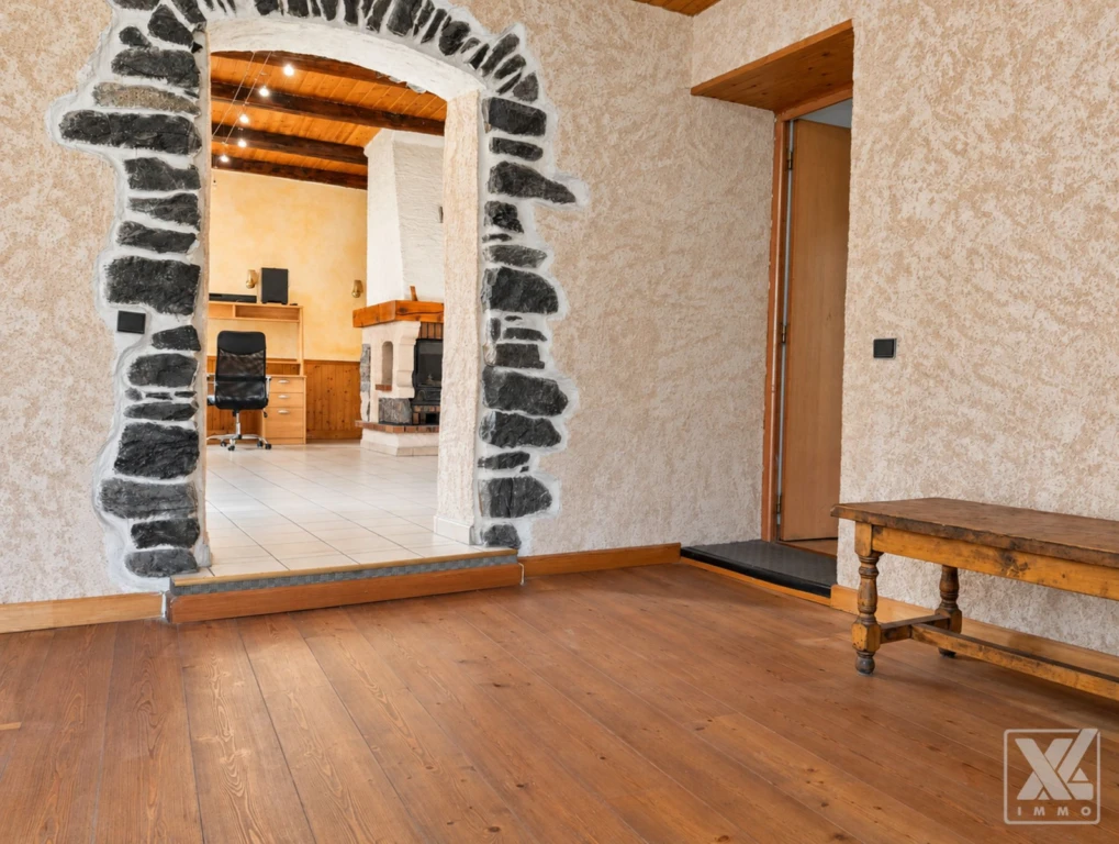 BRIANÇON SAINT-BLAISE – Spacieux T4 de 112 m² avec jardin et vue panoramique 16