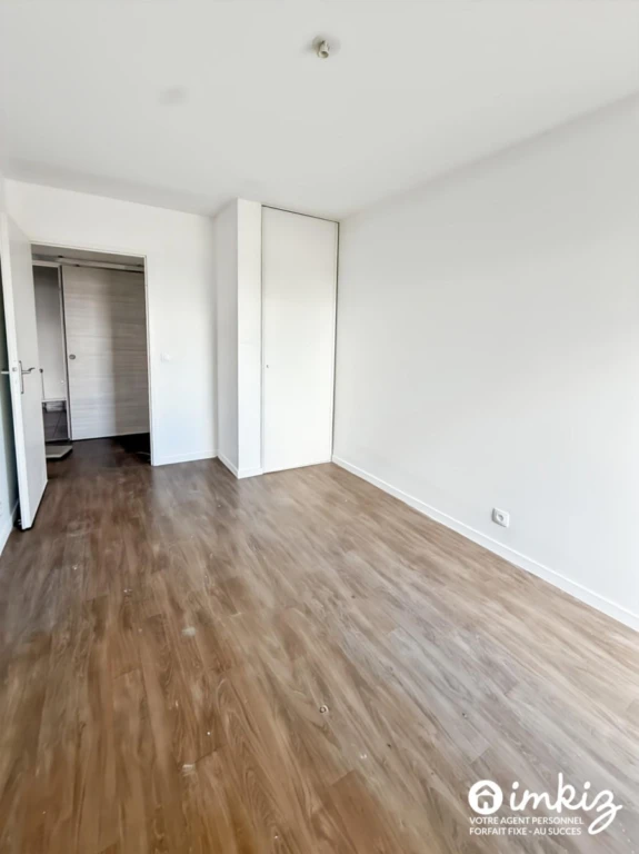 Appartement 4 pièces 75m² + Terrasse 29m² 8