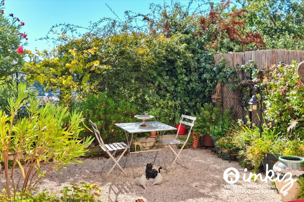 Appartement 3 pièces rez de jardin avec jardinet 13
