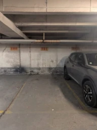 Place de parking 13 m² 1