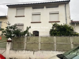 Façade avant
