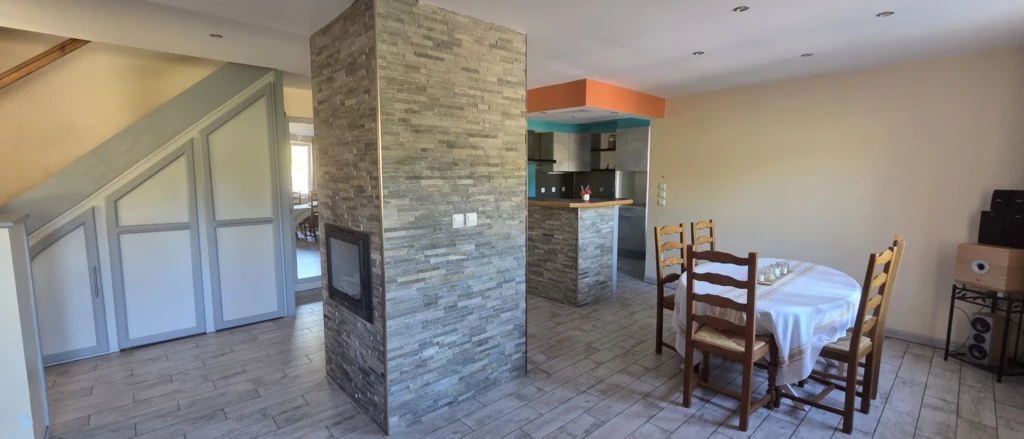Espace de vie dans un des deux logements