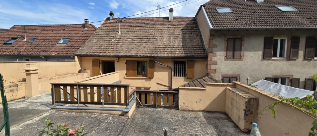 Terrasse à l'arrière Nord Ouest