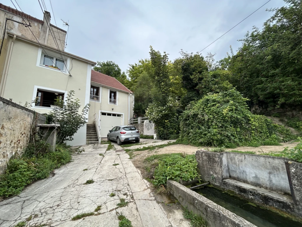 Maison