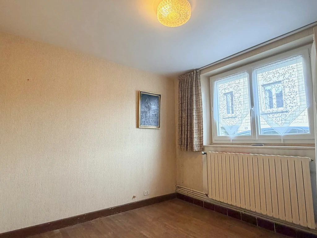 chambre , bureau rdc