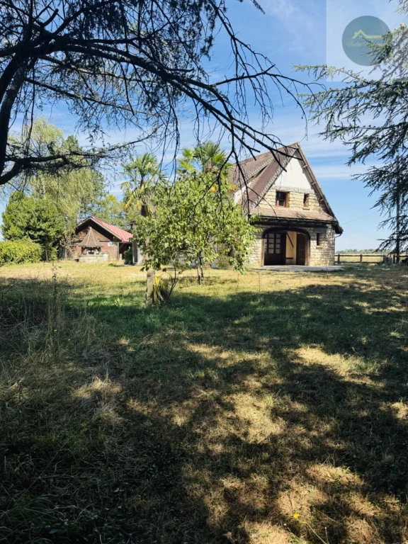 maison sur magnifique parc