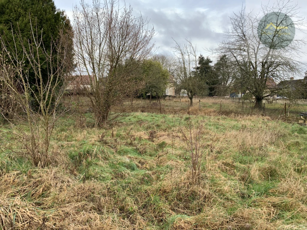 terrain de 1470 m2