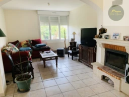salon séjour avec cheminée insert