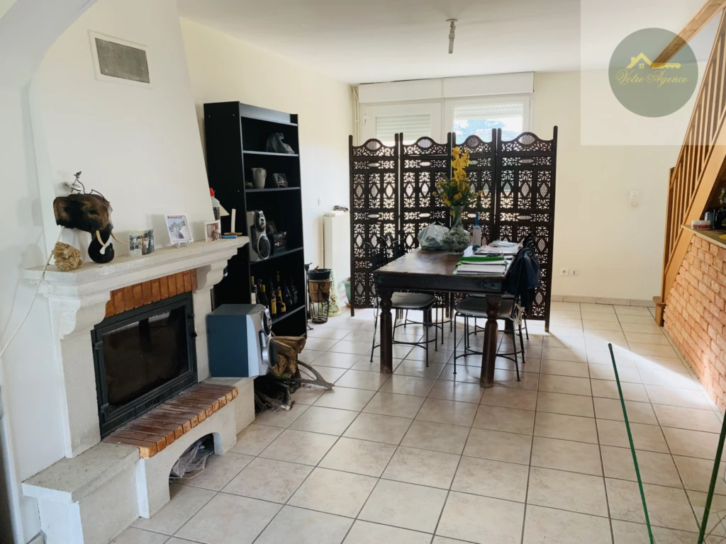 salon séjour avec cheminée insert