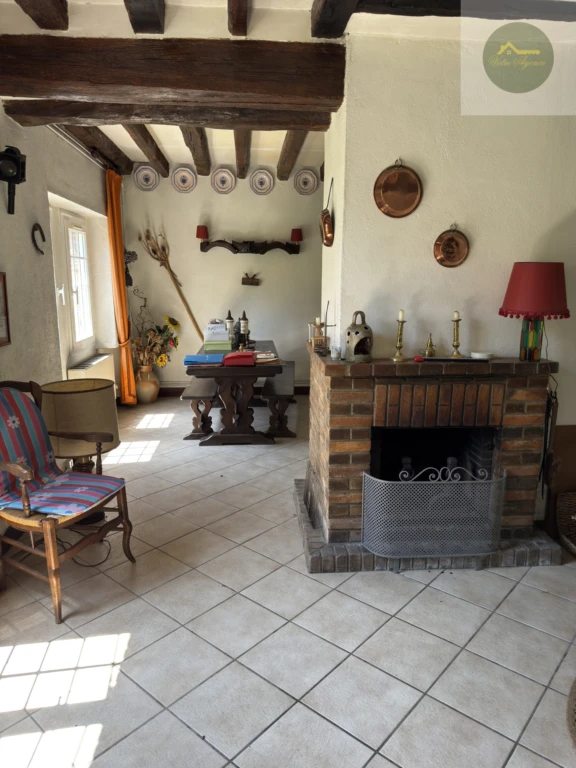 salon séjour avec cheminée insert