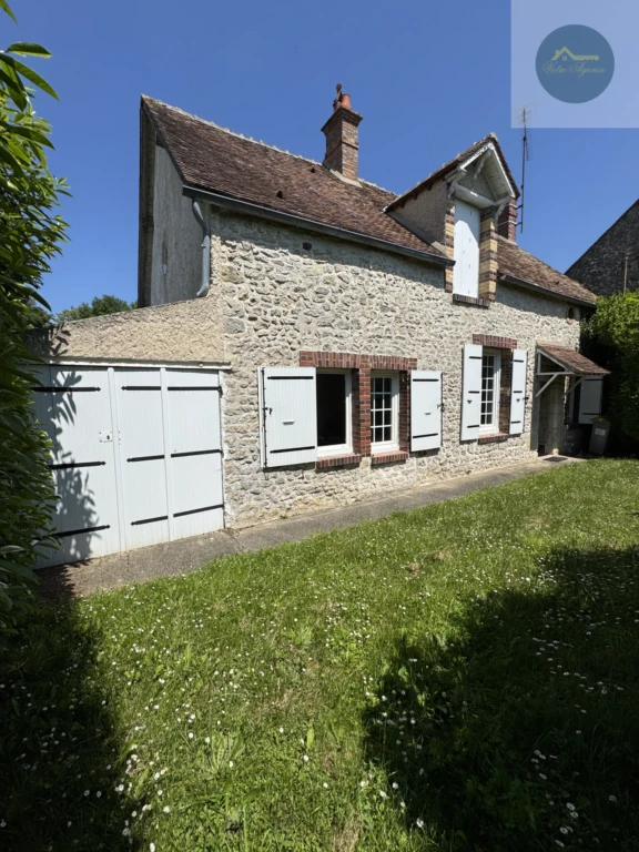 longère en parfait état avec garage