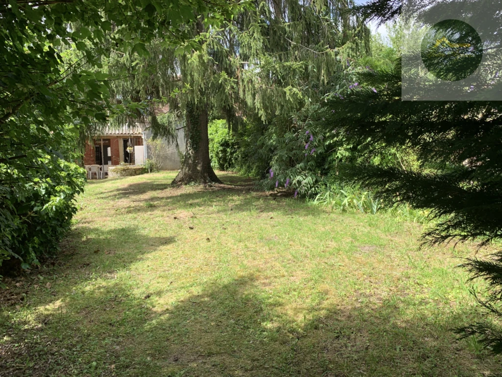 terrain arboré de 504 m2