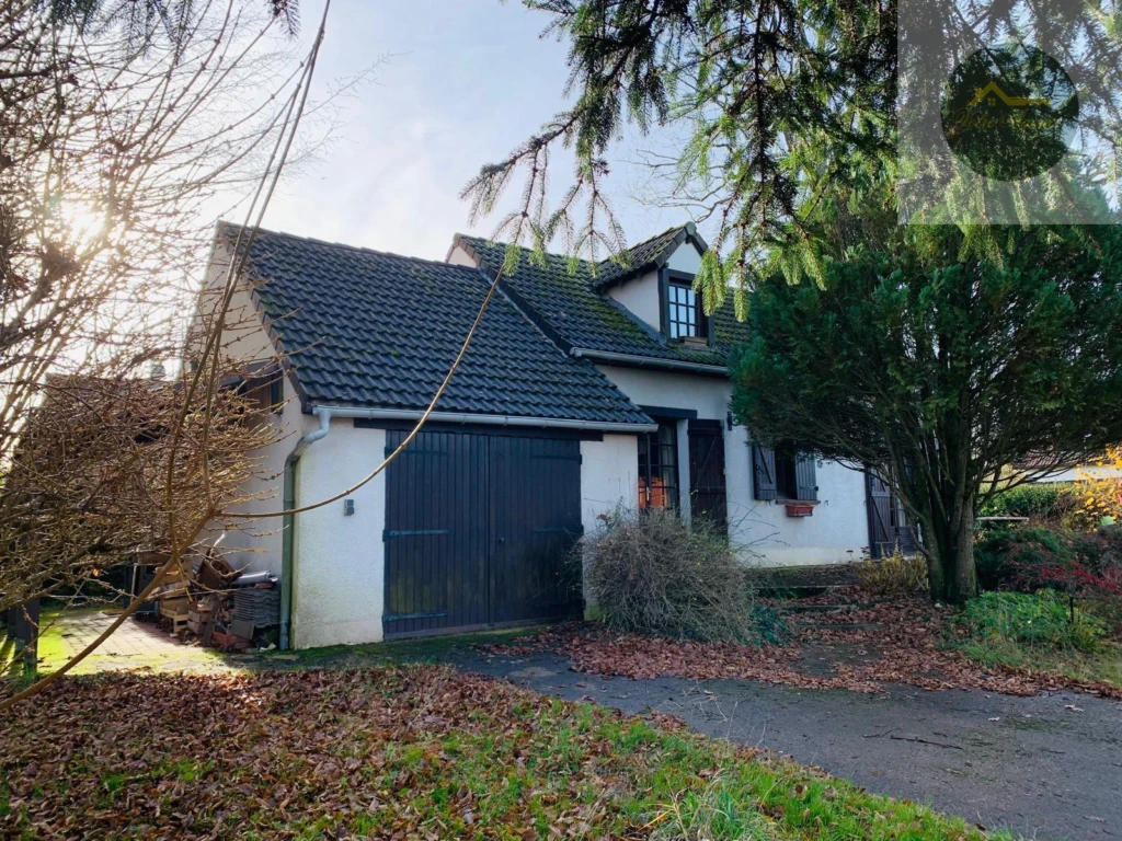maison traditionnelle avec garage