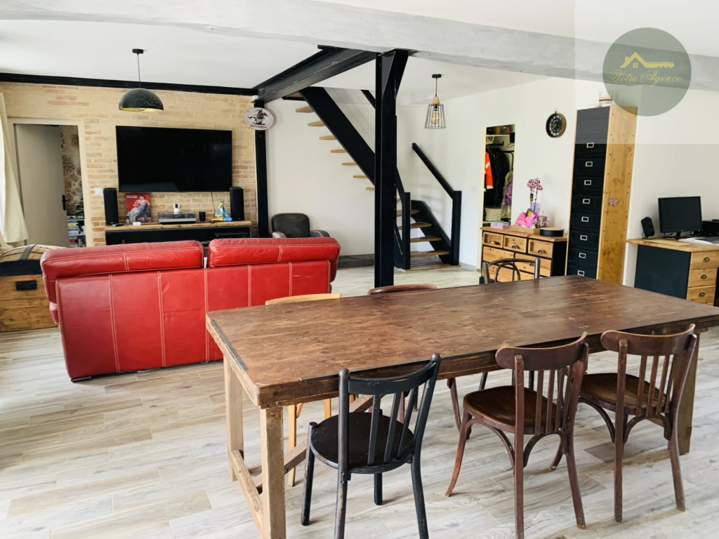 salon séjour avec poêle à bois