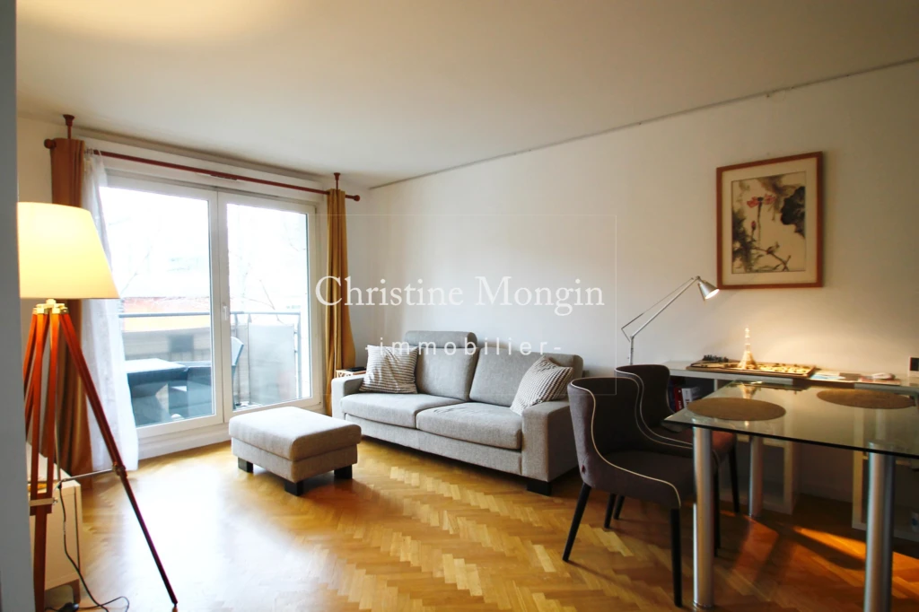 2 Pièces à vendre avec balcon