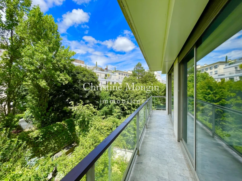 3 Pièces à vendre avec balcon Neuilly