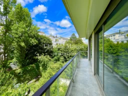 3 Pièces à vendre avec balcon Neuilly