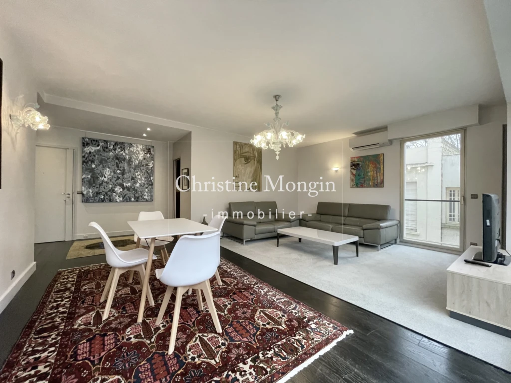 3 Pièces à vendre Neuilly