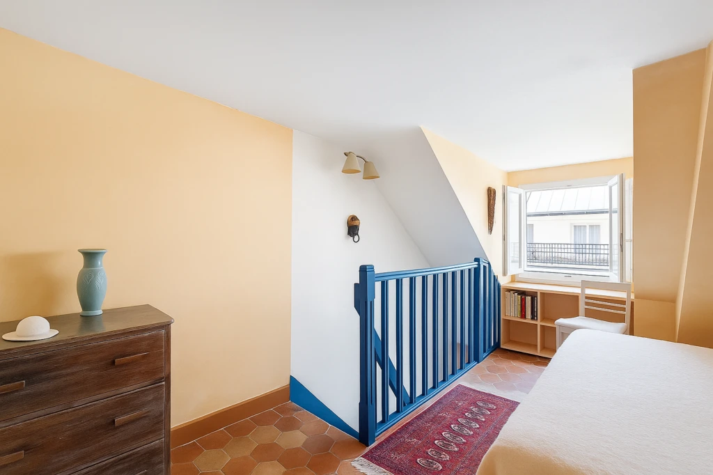 1er espace 2ème niveau 9.5m2