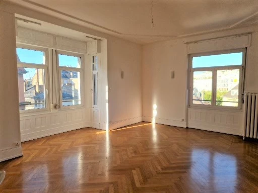 Appartement 5 PIECES à vendre à STRASBOURG CONTADES