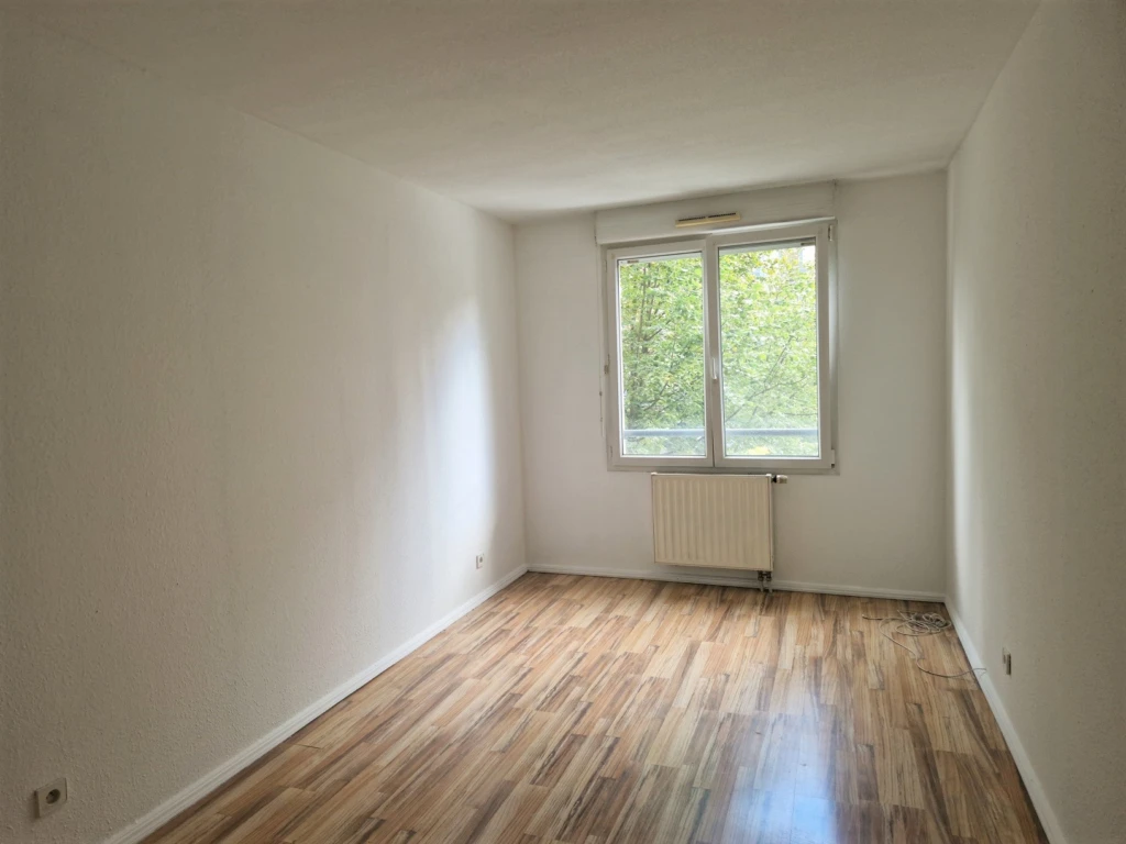 Appartement 4 PIECES à vendre à STRASBOURG HALLES