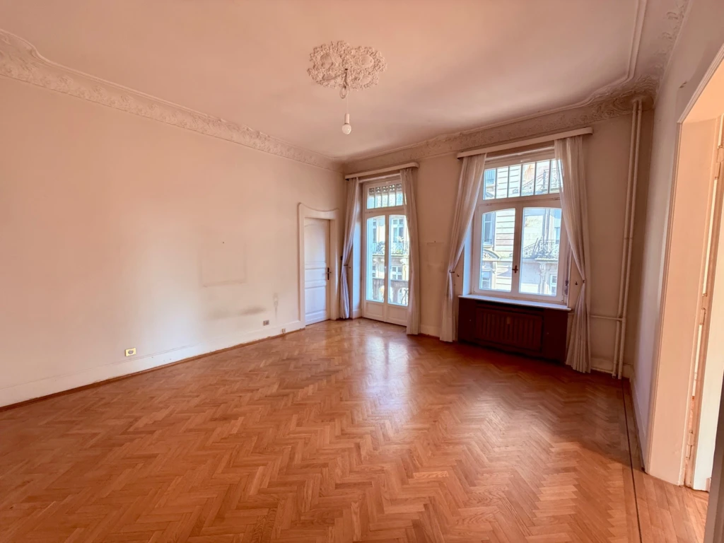 Appartement 6 PIECES à vendre à STRASBOURG CENTRE VILLE
