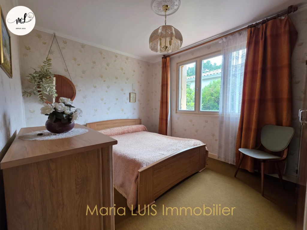 à saisir maison construction traditionnelle très bien entretenue