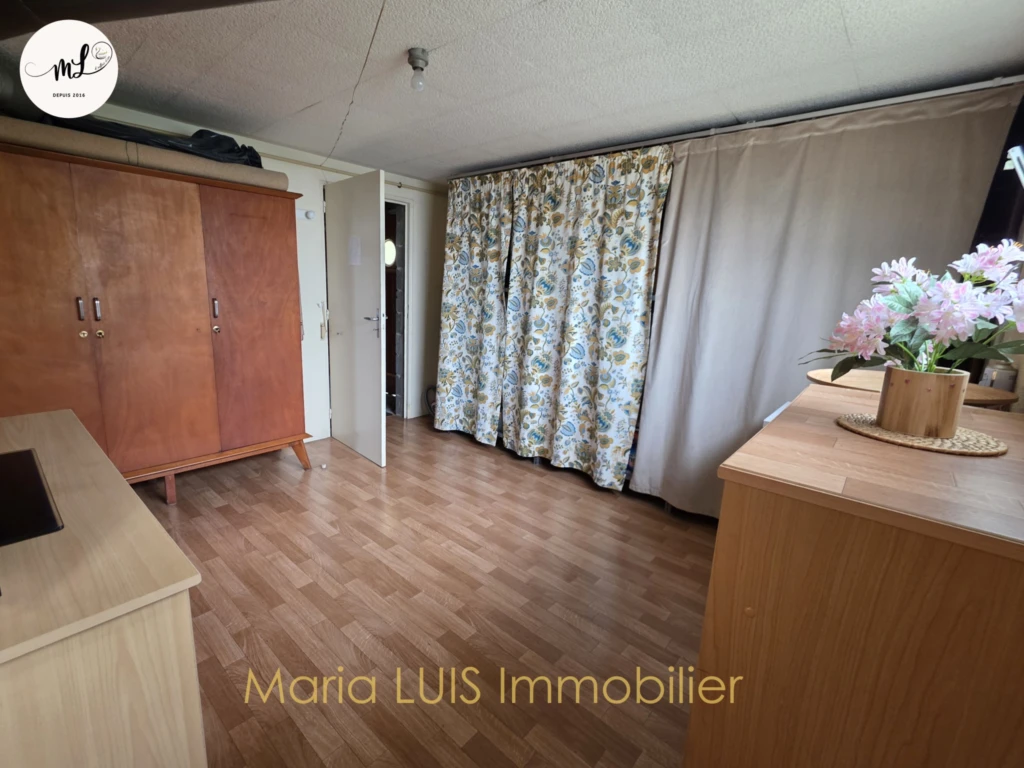 à saisir maison construction traditionnelle très bien entretenue