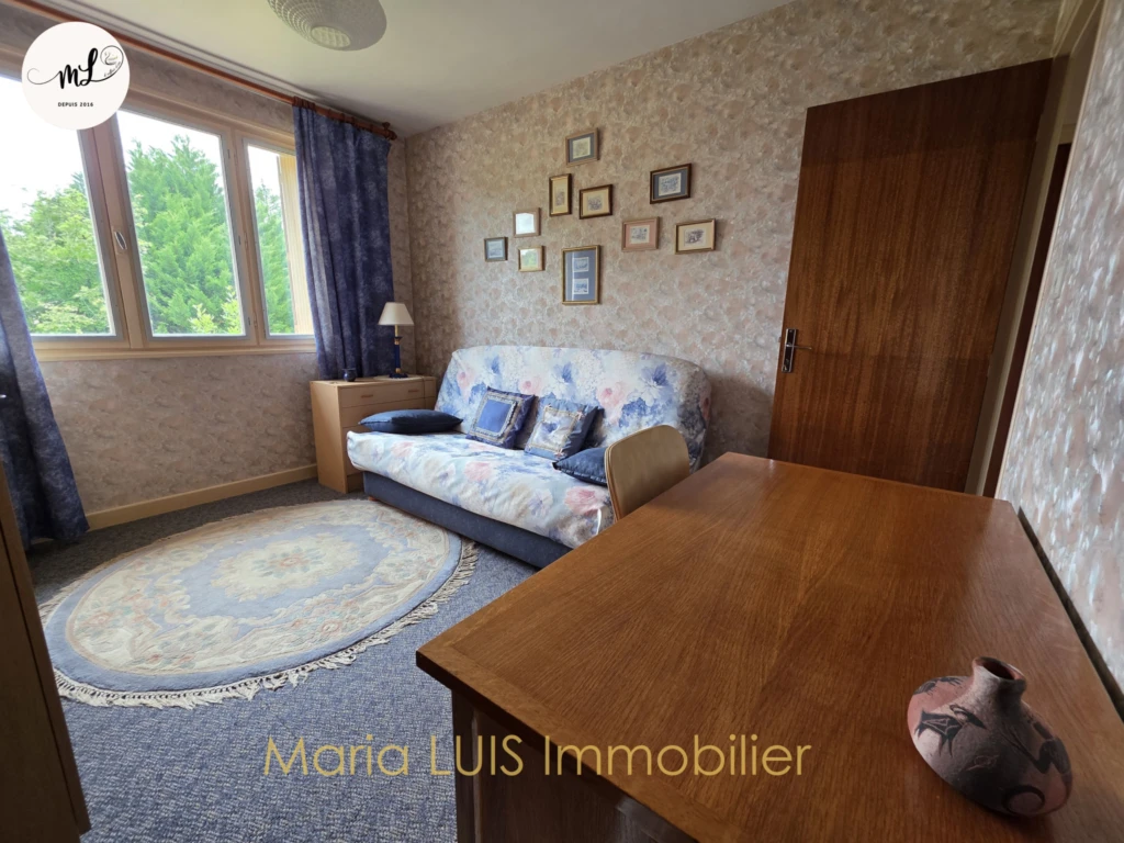 à saisir maison construction traditionnelle très bien entretenue