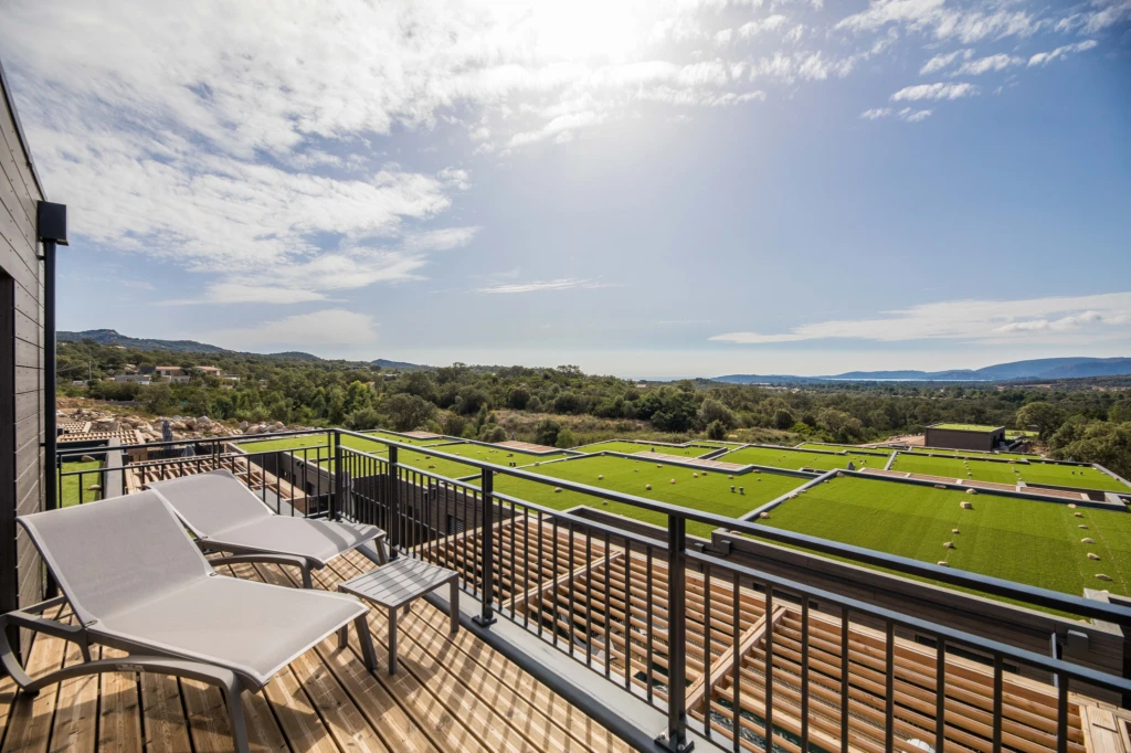 DEPUIS LA TERRASSE D'UN DUPLEX