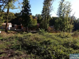 Parcelle constructible de 869 m2 sur la commune de Pranzac