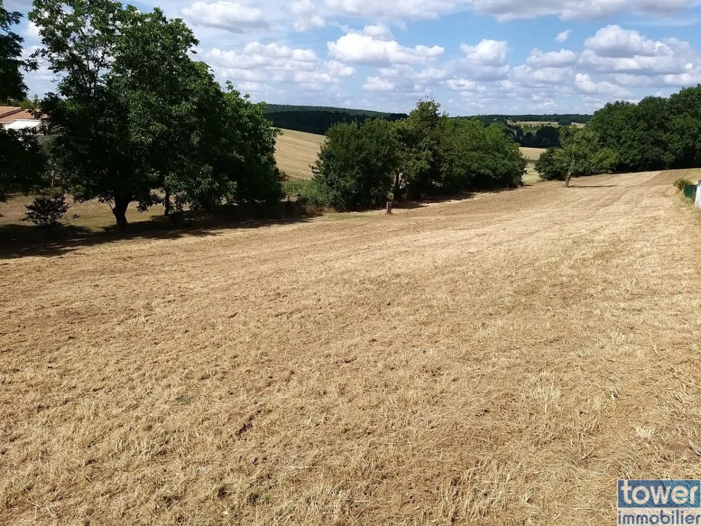 Terrain à construire sur Garat près de Soyaux
