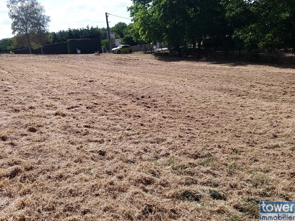 Terrain à bâtir à vendre sur Garat en Charente