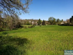 Terrain de détente à Vouzan