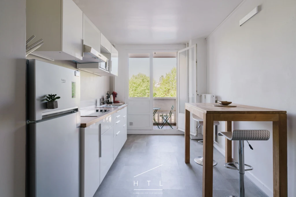 cuisine lumineuse appartement paul bert htl laurence giordano