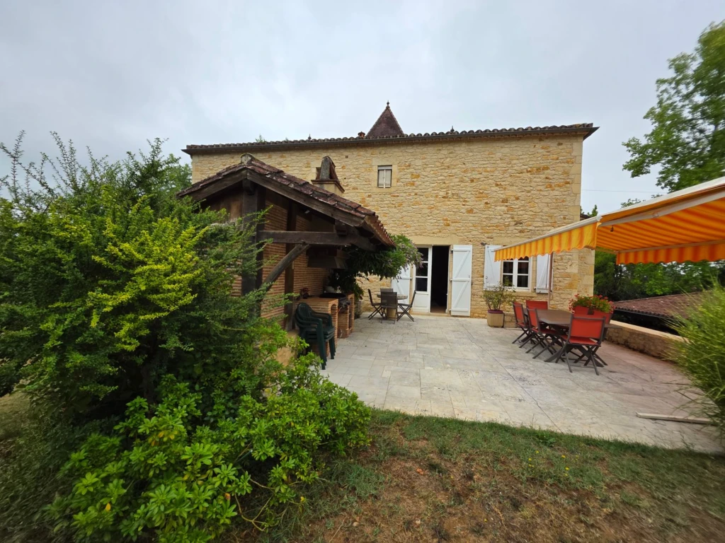 Maison_en_pierre_Prayssac46220_4455m²_terrain_4400m²_4chambres_piscine_garages_annexes_dépendances_immoprolink_agence_immobiliere (312)