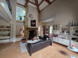 Maison_en_pierre_Prayssac46220_4455m²_terrain_4400m²_4chambres_piscine_garages_annexes_dépendances_immoprolink_agence_immobiliere (2)
