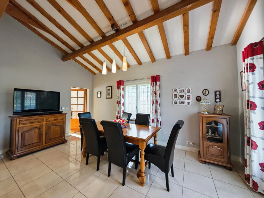 Salle d'eau ensuite
