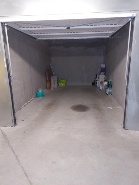garage au sous-sol