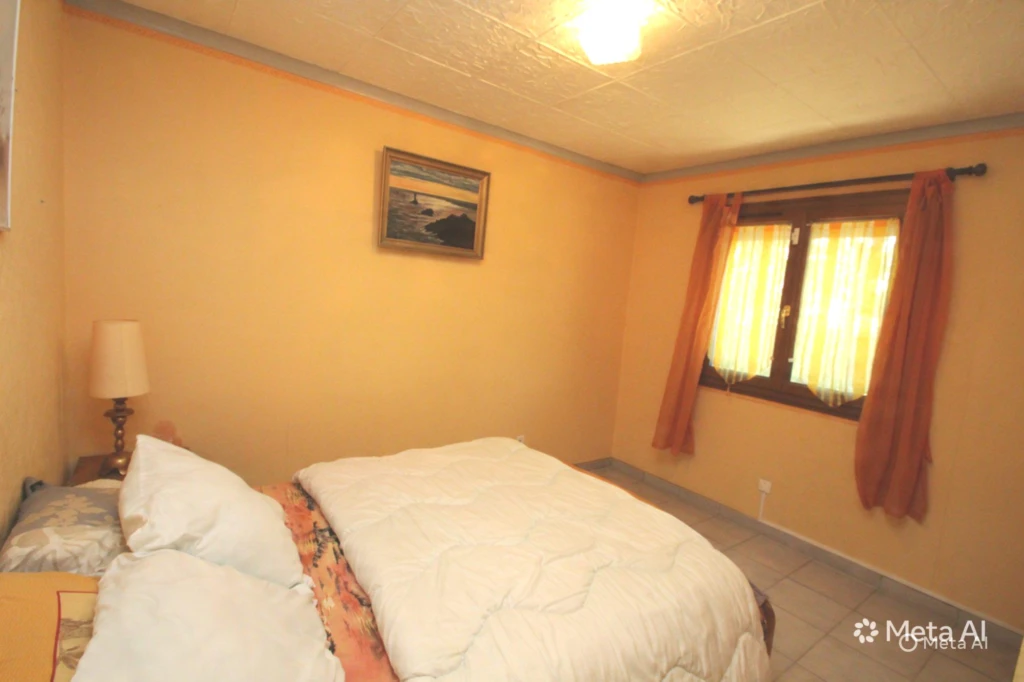 chambre 3 / juste un meuble retiré avec IA