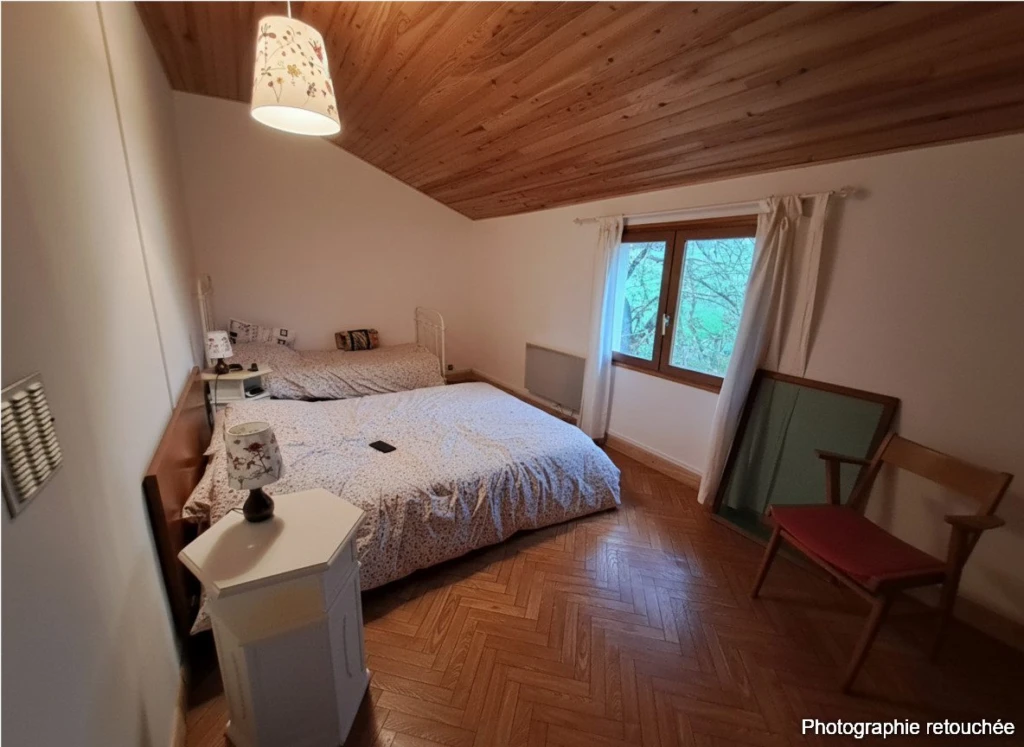 Petite chambre étage 1