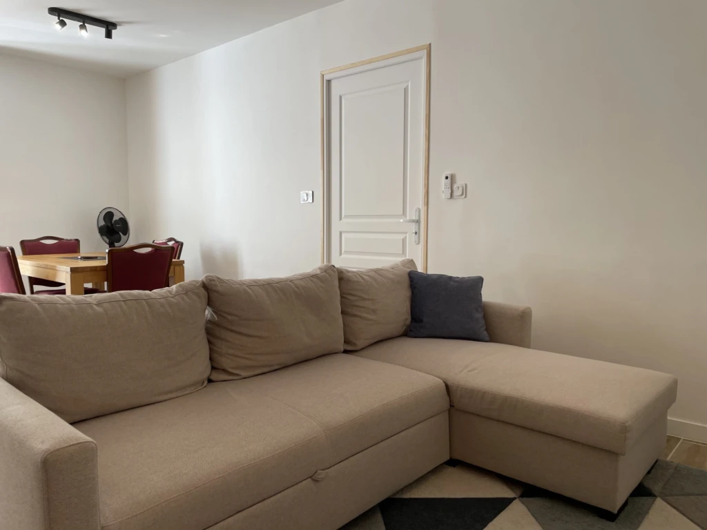 Salon cosy appartement 55 m² Béziers